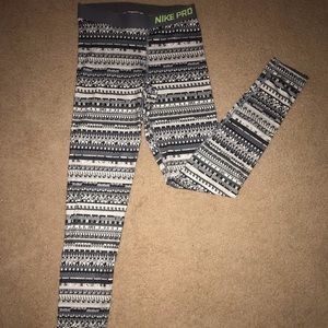 Nike Pro Printed Leggings